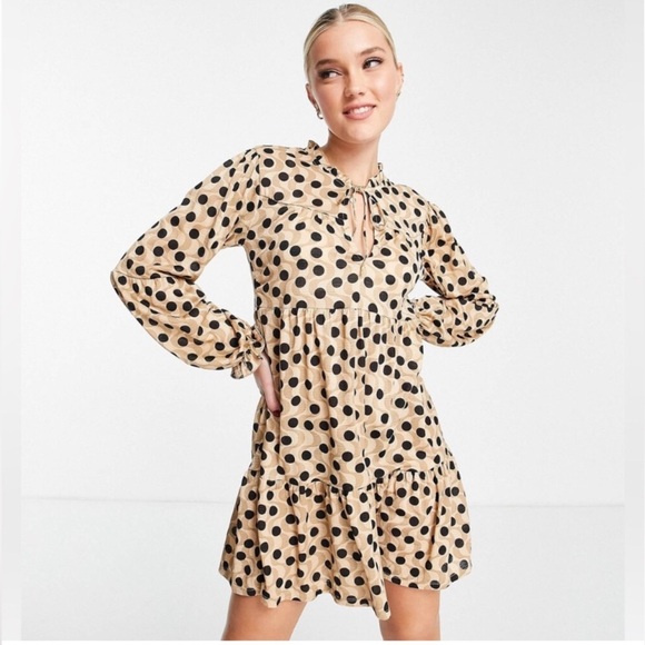 STRADIVARIUS Polka Dot Tiered Mini Dress - Picture 1 of 9
